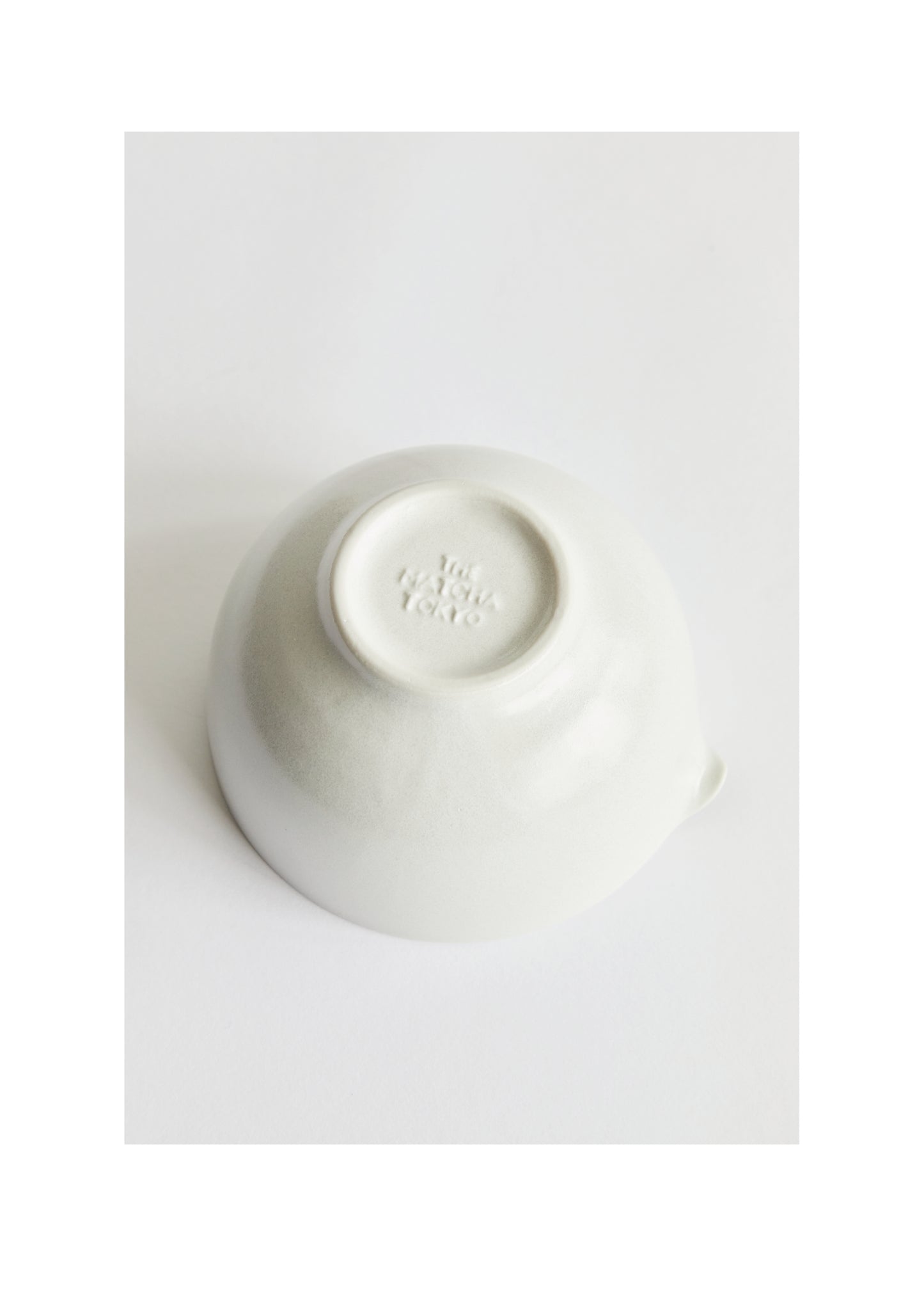 
                  
                    TEA BOWL / MINO PEARL
                  
                